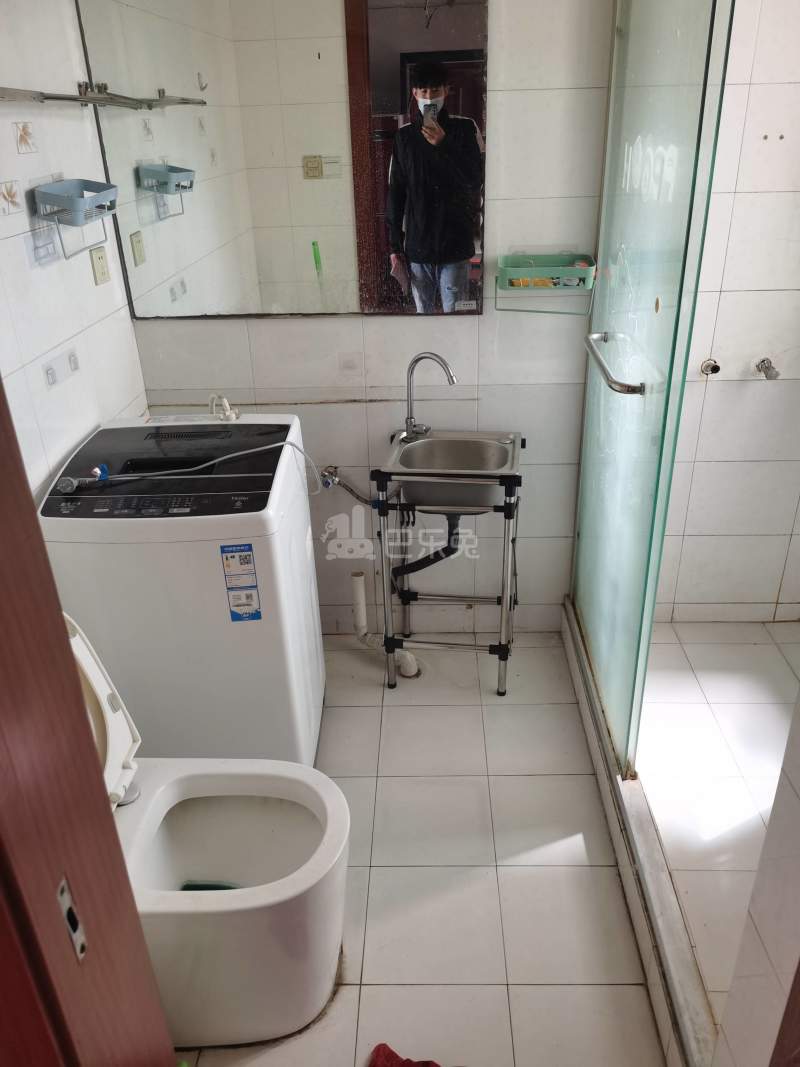 银兆公寓11997093卫生间图11