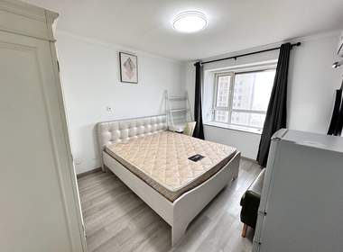 弘阳旭日上城二区 1室1厅1卫