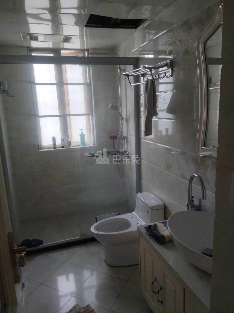 银兆公寓12015236卫生间图10