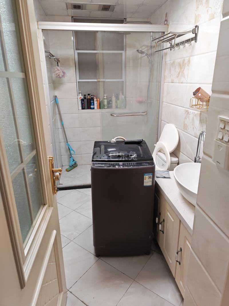 银兆公寓12015236卫生间图7