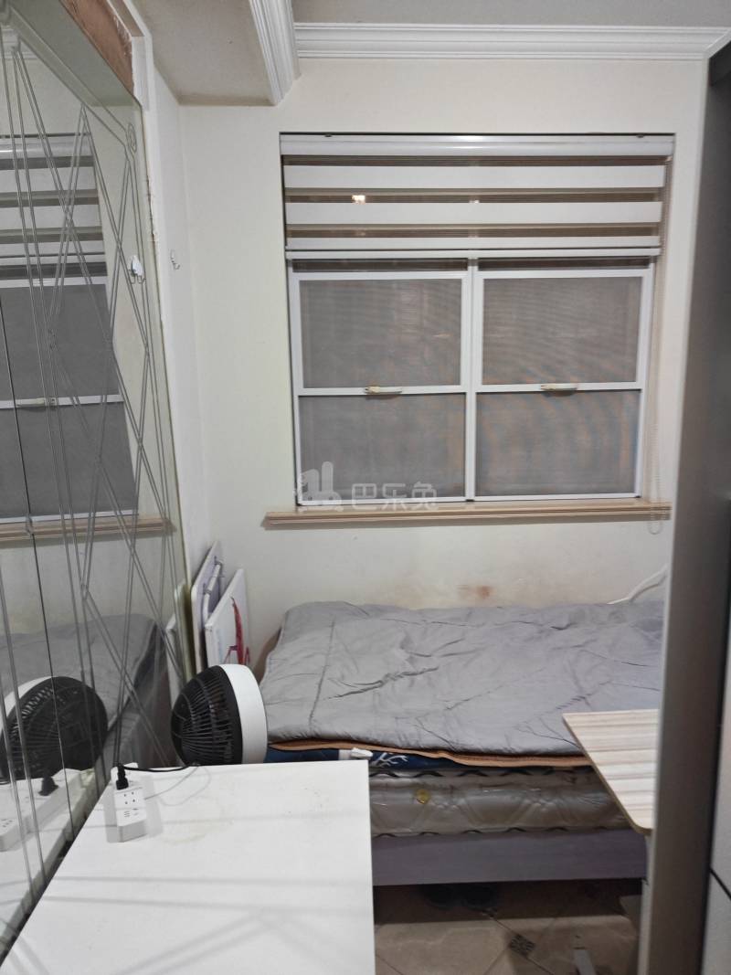 银兆公寓12015238卧室窗户图12