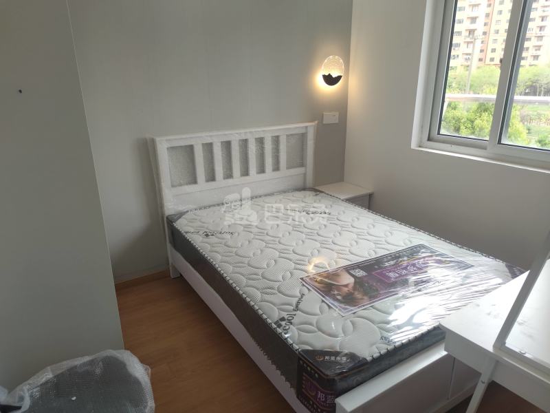 汇福家园德康里12019550卧室图4