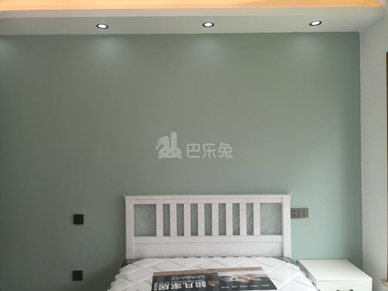 阳光花城12093048卧室图2