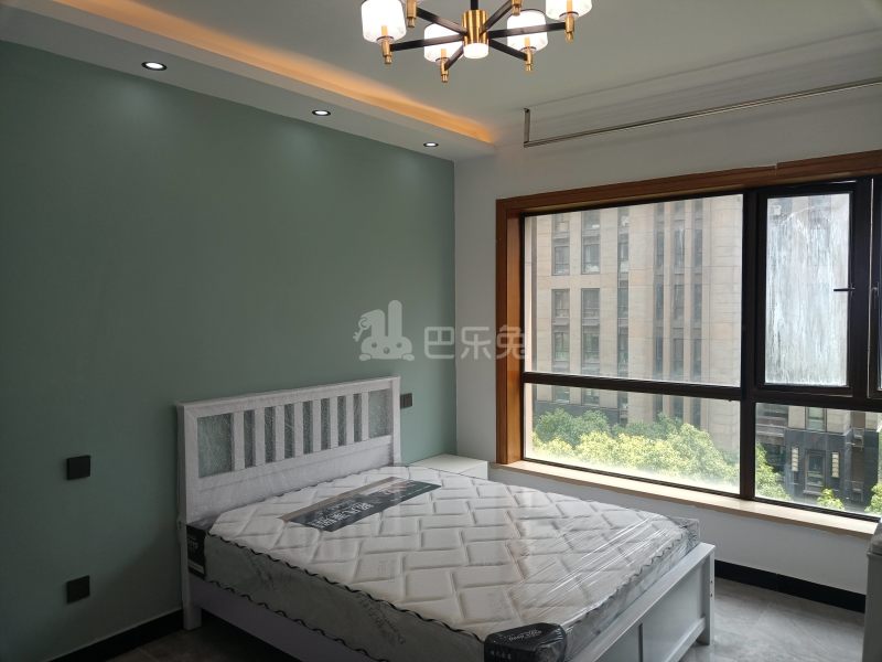 阳光花城12093048卧室图0