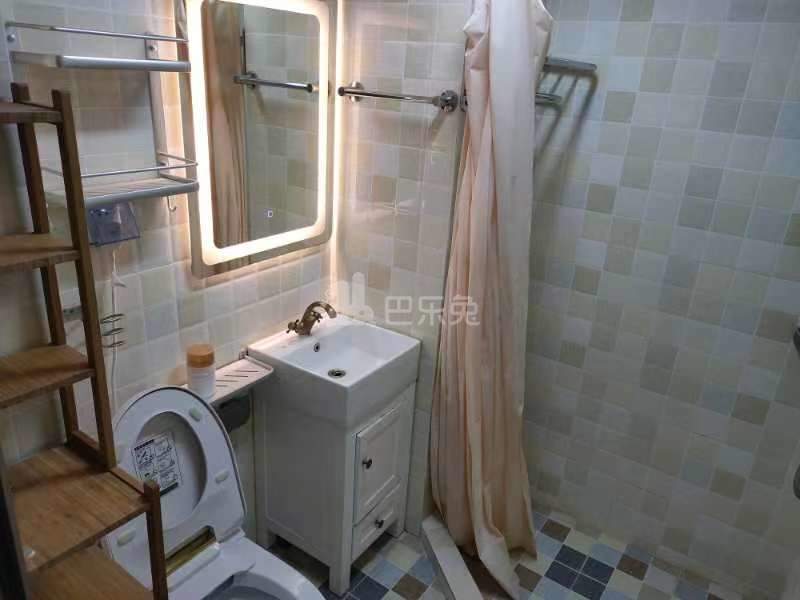 港龙园12103179周边环境图1