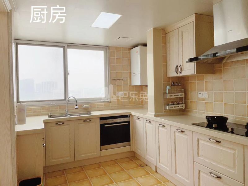 皇冠钻石双星12103234周边环境图4