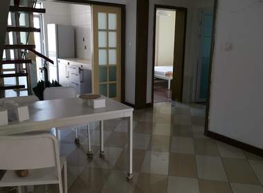 梅花山庄 4室0厅0卫