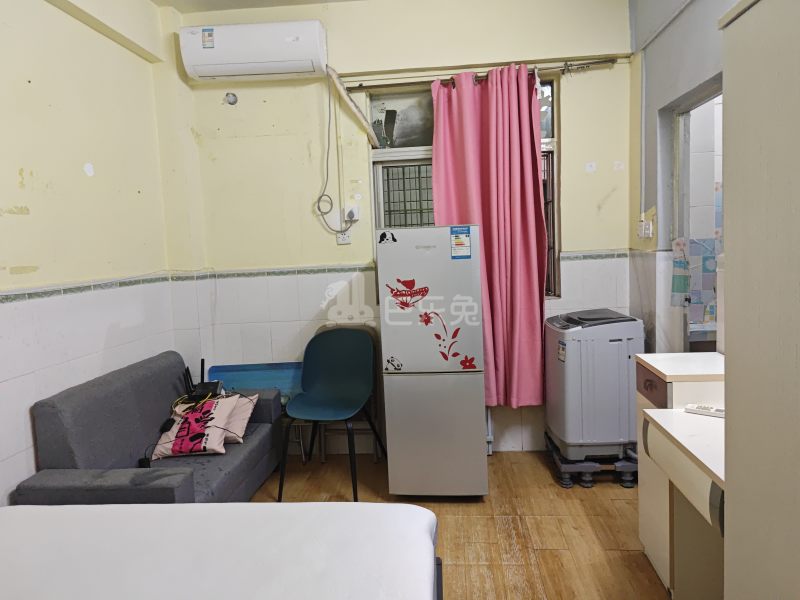 南山村12105537卧室图0