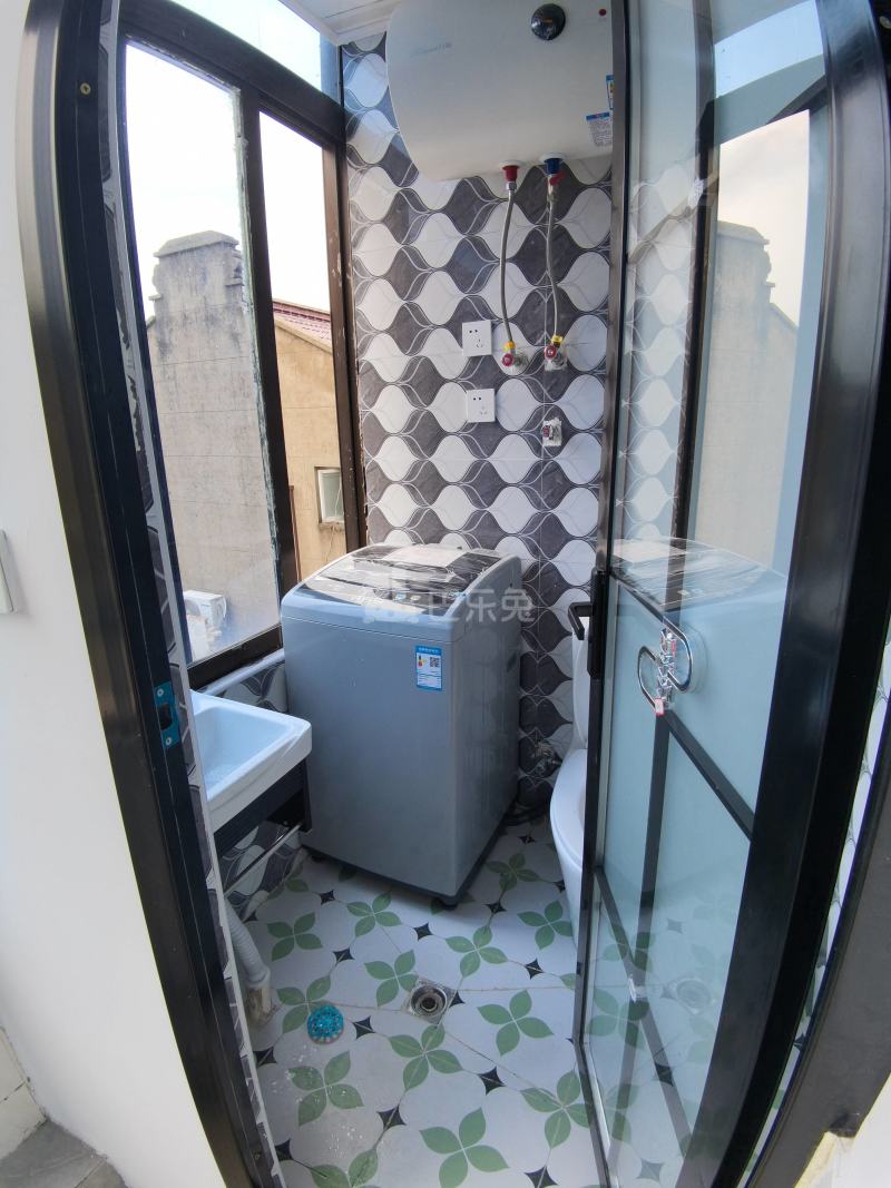 华路村蔡家宅（民房）12105758卫生间图8