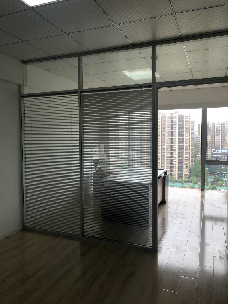 绿地之窗12114390周边环境图4