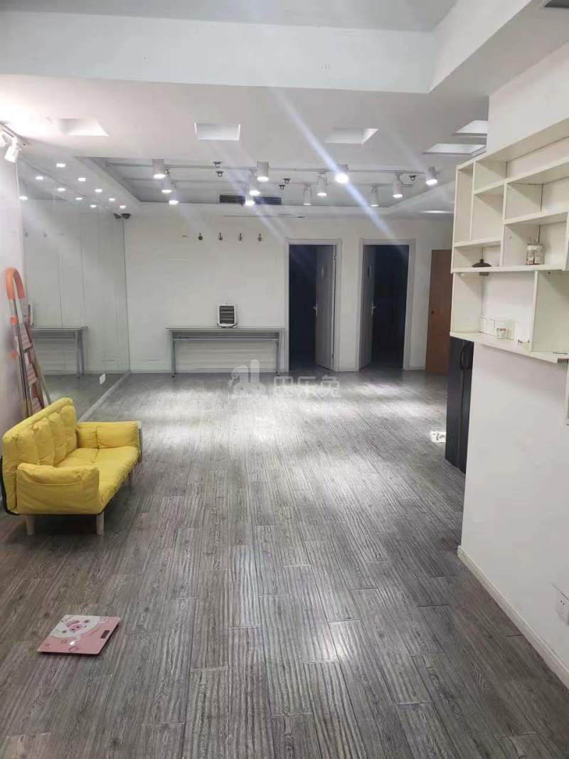 恒基中心国际公寓12121371周边环境图0