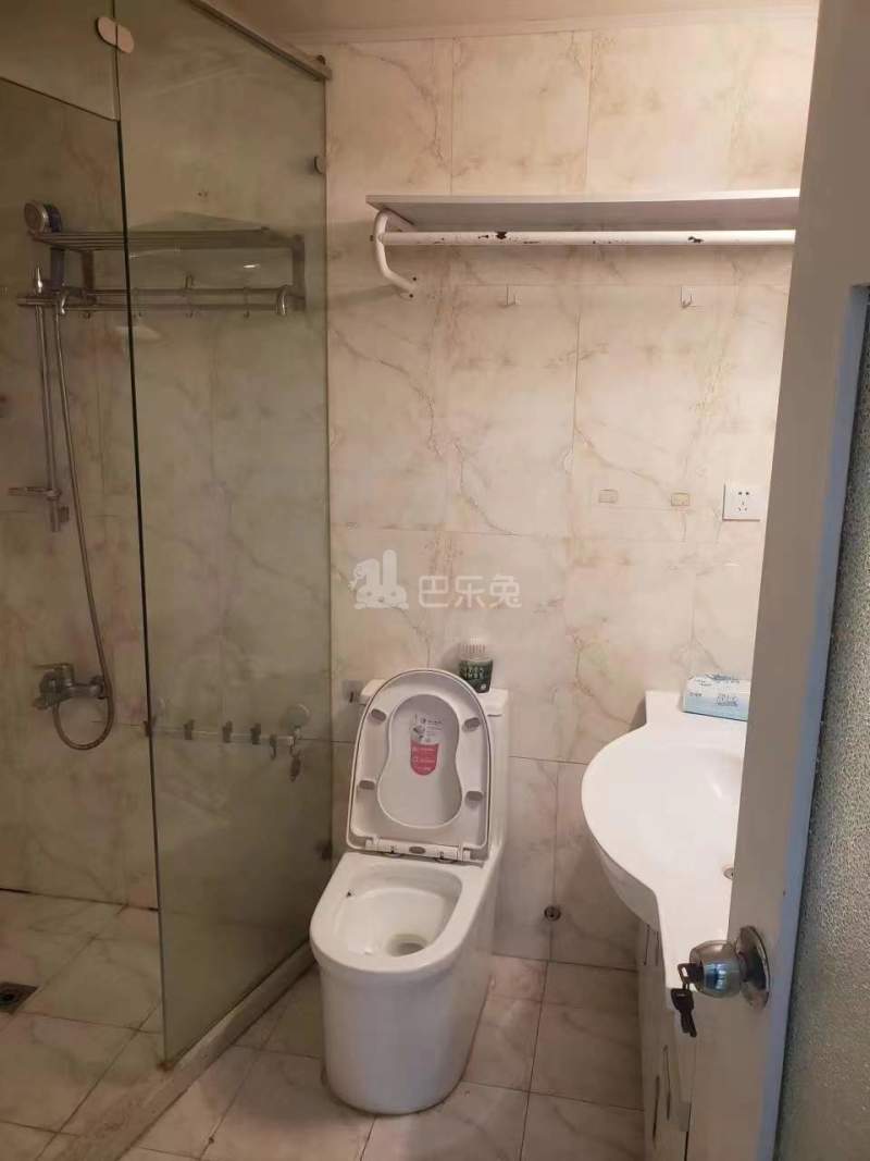 恒基中心国际公寓12121371周边环境图1