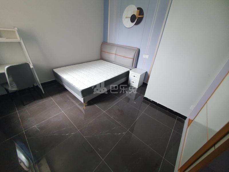 骏苑2期12124727卧室图1