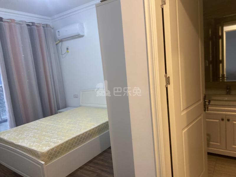 卧龙湖小镇12131187周边环境图5