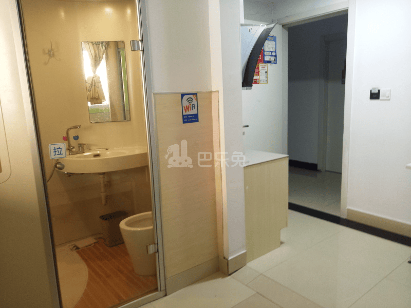 中山中路218弄（公寓）12132309卫生间图3