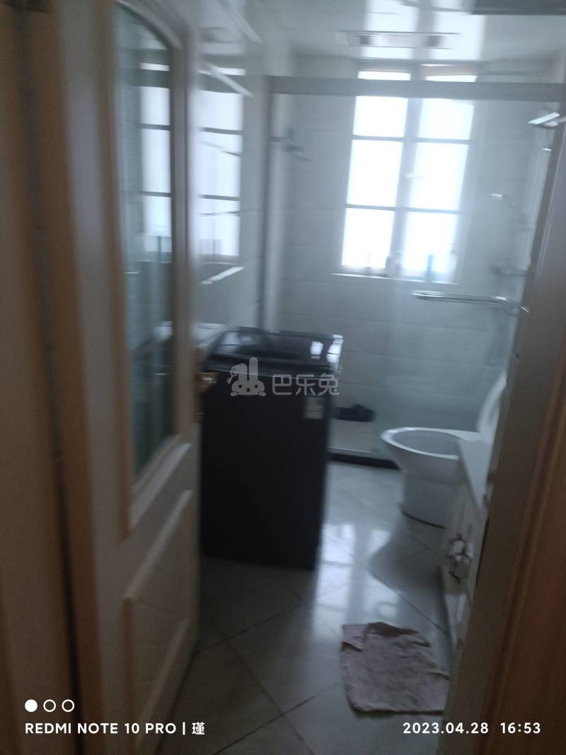 银兆公寓12015236卫生间图9