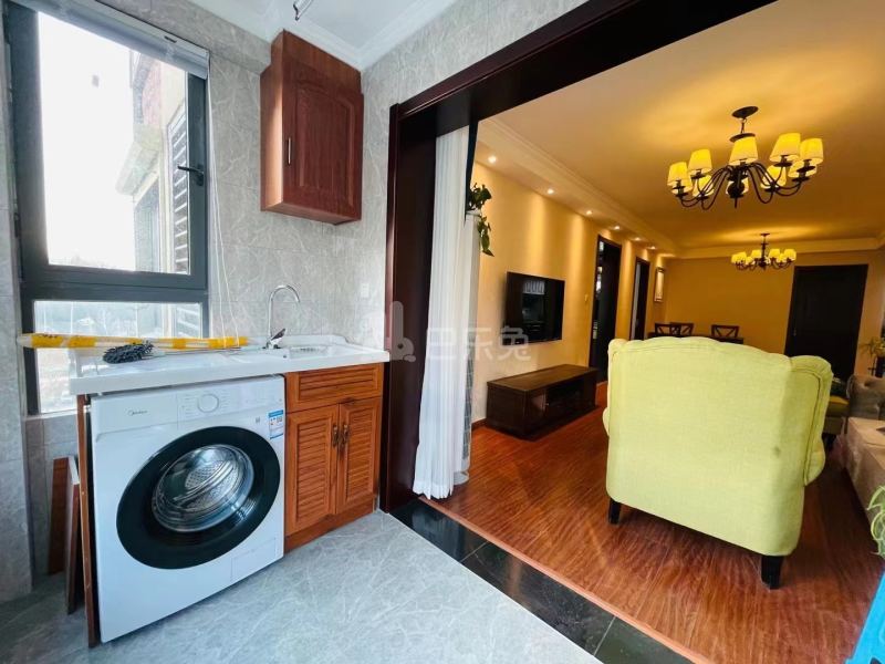 上江府12142250周边环境图9