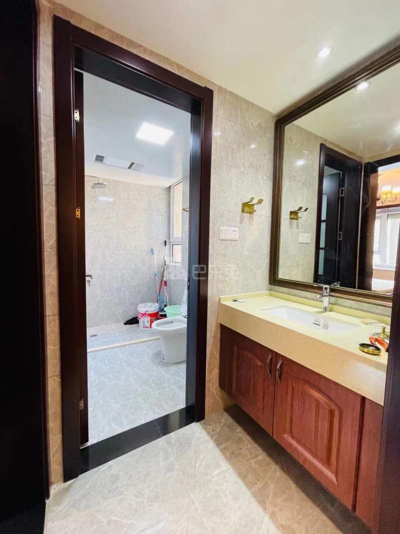 上江府12142250周边环境图8