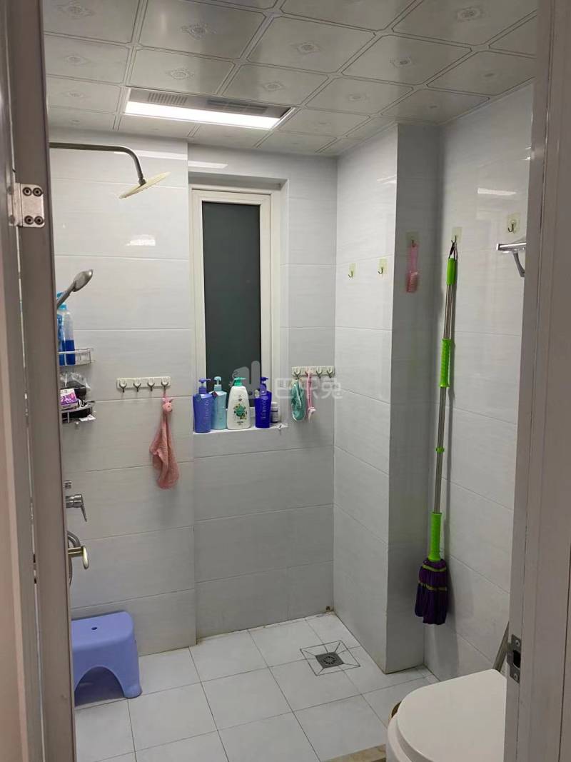 保利西江月12145045周边环境图2