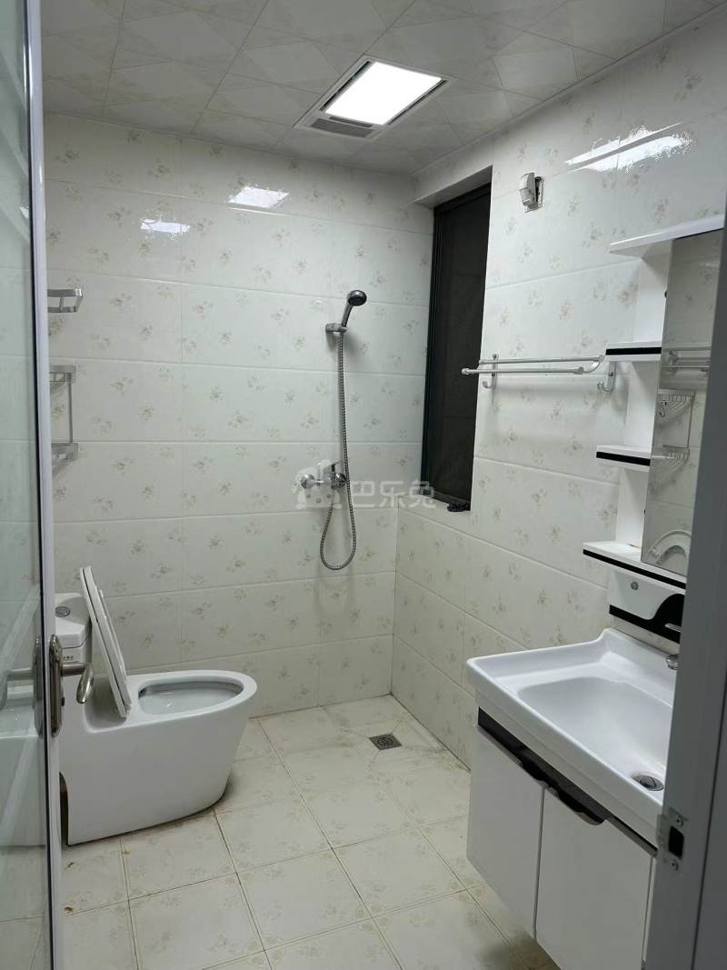 恒辉假日广场12150615周边环境图3