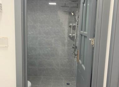 金地格林格林 3室2厅1卫