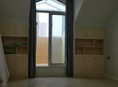 雍景园小区 5室2厅2卫