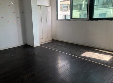 锦绣花园 4室0厅0卫