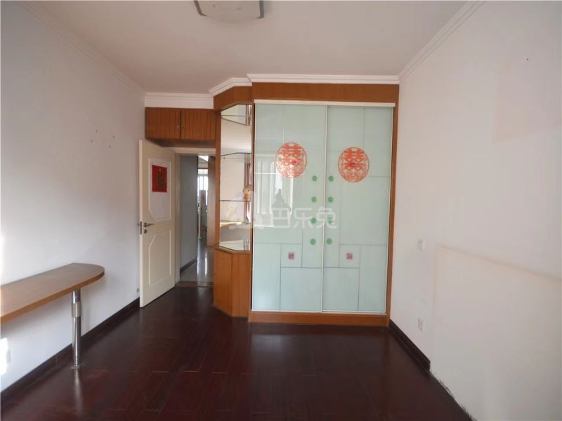 锦绣花园12181837周边环境图3