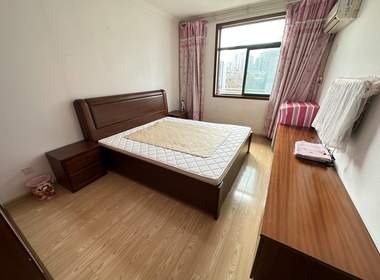 俞家巷小区 2室1厅1卫