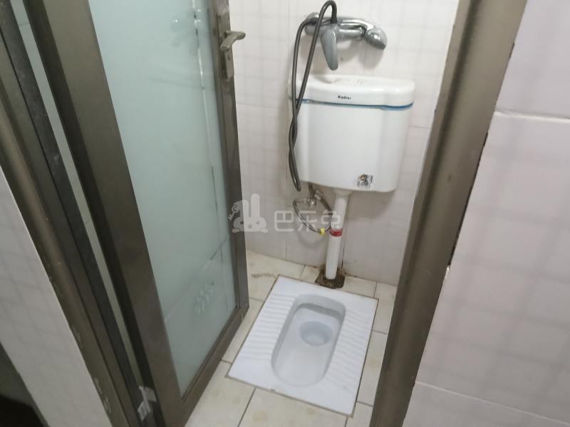 现代城华庭1224066卫生间图11