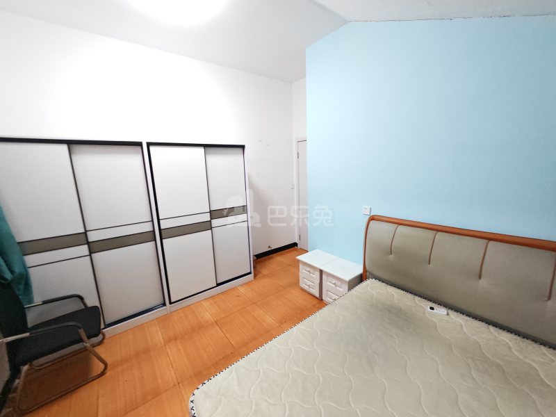 吴胜别墅12262376卧室图3