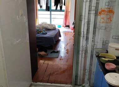 亲水湾花园 1室1厅1卫