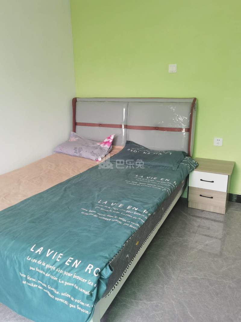 长丰村四队唐家宅（民房）12274626卧室图2