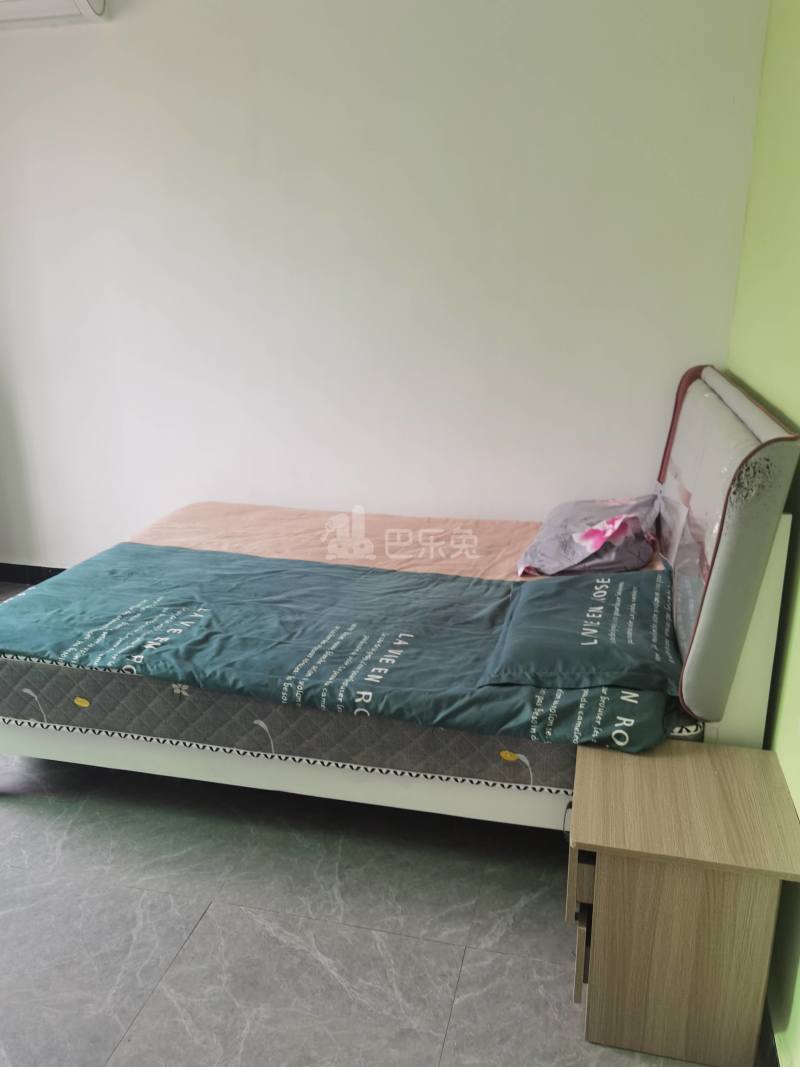 长丰村四队唐家宅（民房）12274626卧室图0