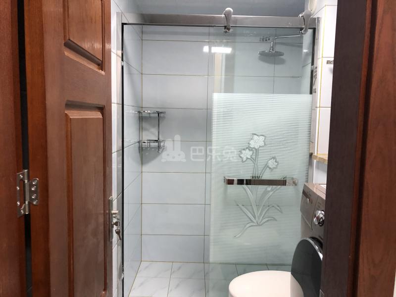 朗诗保利麓院12275200卫生间图4