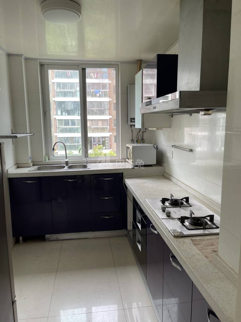 亚东城西区12282382周边环境图1