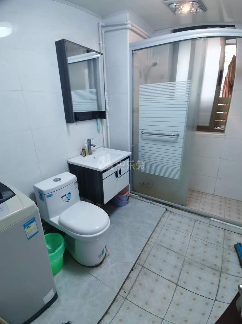 灵广大厦12291555卫生间图12