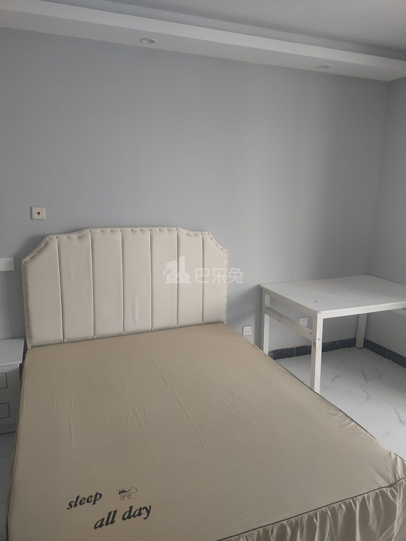 宝沁苑12305411卧室图2