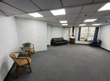 福鑫国际大厦 1室1厅1卫