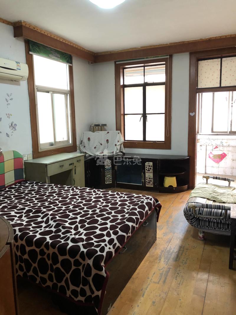 建宁路10号12325071周边环境图2