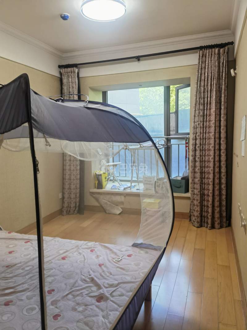 世茂滨江新城12325202卧室图0