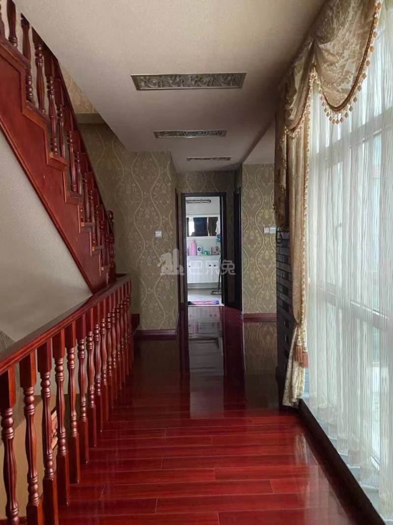 秦淮绿洲东区12325476周边环境图6