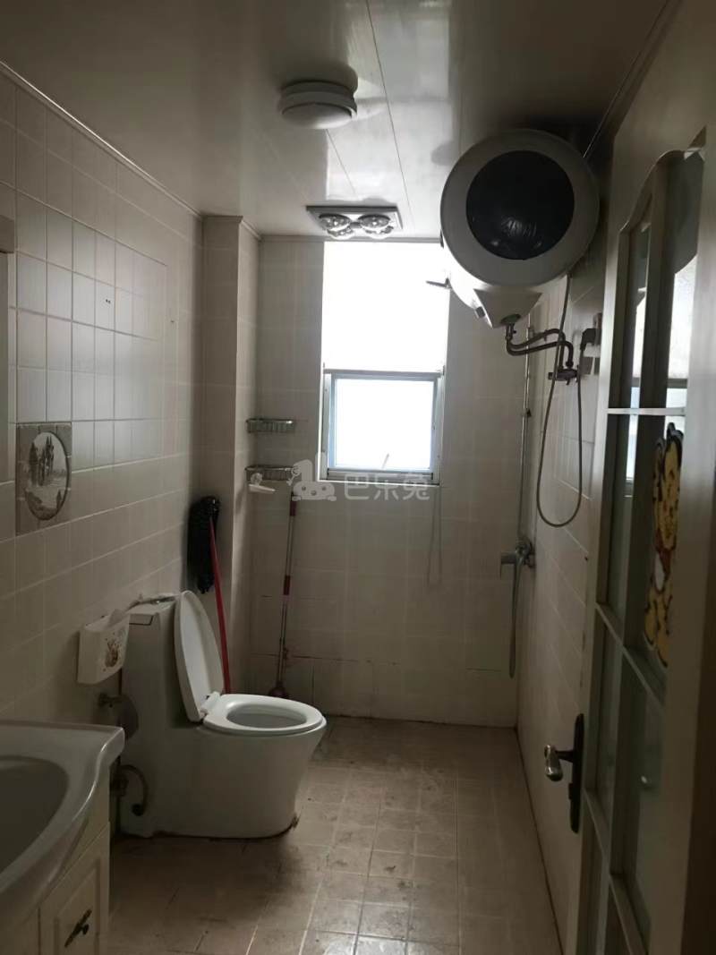 江畔明珠广场12339514周边环境图4