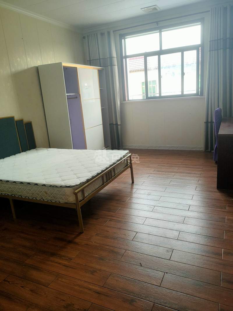 大星村龙家宅（民房）12346558卧室图0