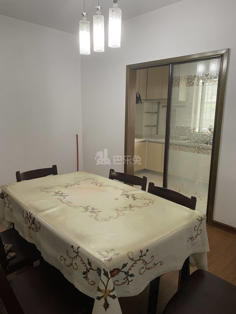 百家湖西花园巴黎城12356620周边环境图4