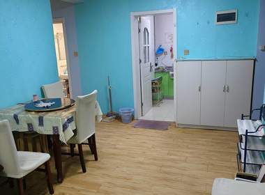 银龙花园三期 2室1厅1卫