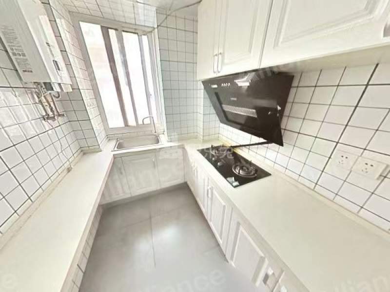 天山路小区12369888周边环境图6