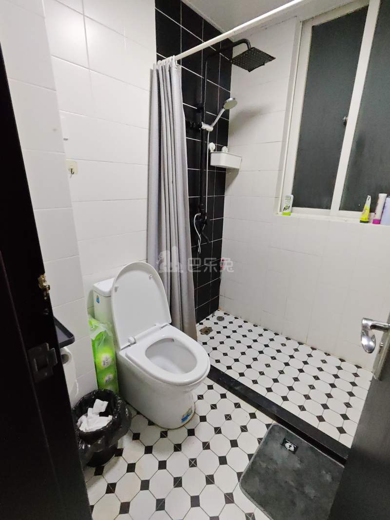 书香公寓（小区）12374988卫生间图0