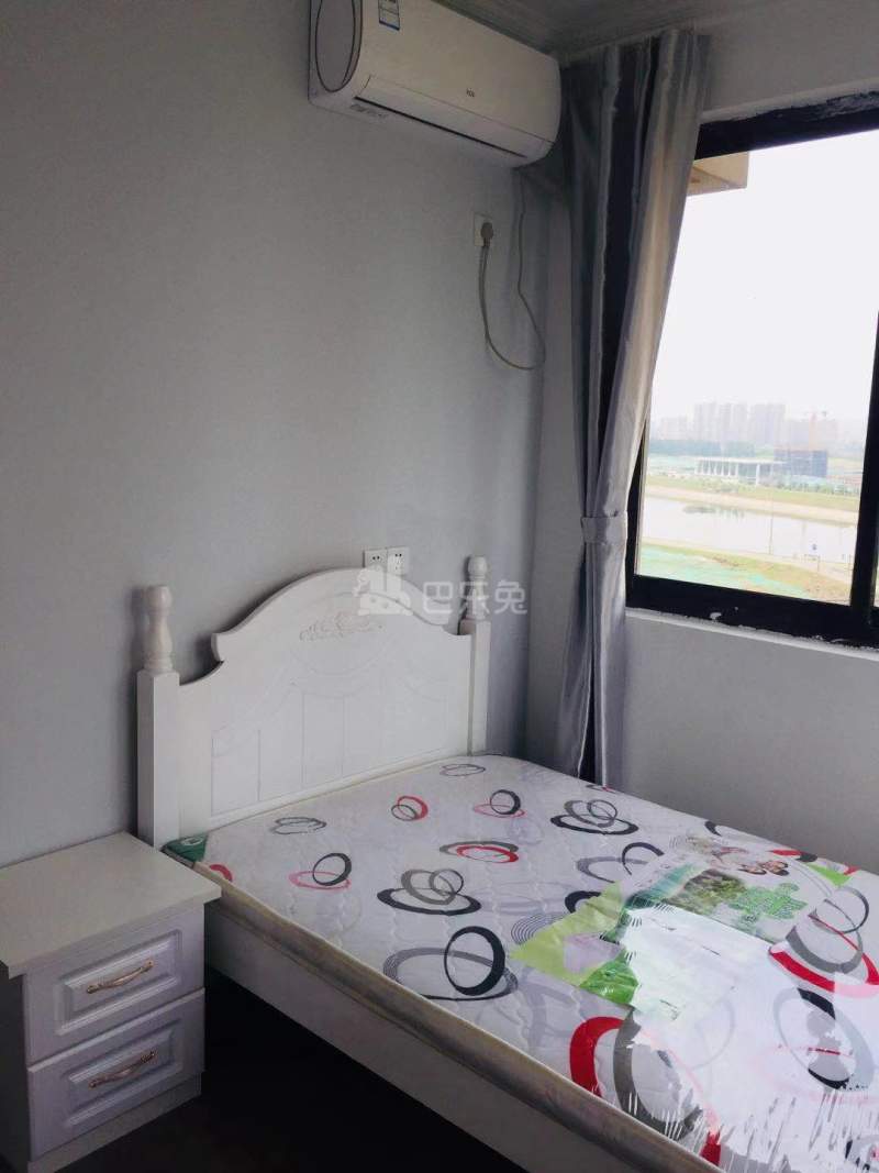 保利西江月12380321周边环境图6