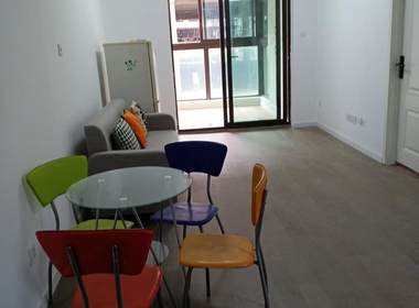 东方万汇国际公寓（东方万汇城南区） 2室0厅0卫